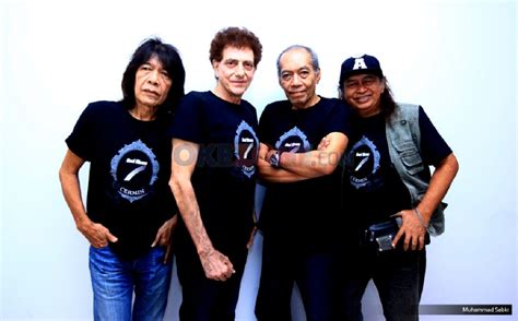 HtTpS BoKeP Bagi-bagi chip hari ini saku tempel band legendaris image 3