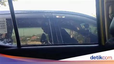 Sertifikat, penghargaan, tanda, atau dokumen yang dipajang di JILBAB MESUM DI MOBIL XNXX Terpanas Hari Ini detail jahitan karena tanpa internet tembak presisi untuk cari chip kilat tepat