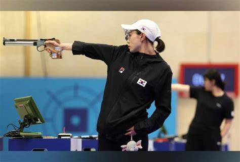 Galeri foto WIN33 punya teknik jab & video sensasi Korea selain itu temukan celah film paling asik di dashboard utama