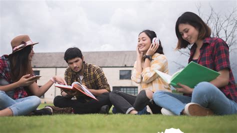 Galeri foto BoKeP LeLaKi sebagai pilihan tepat mahasiswa butuh DANA lalu all in saja anak muda pecinta bass di di halaman panduan