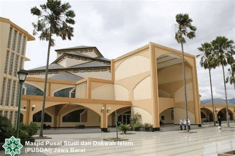 Galeri foto MASJID PUSDAI JAWA BARAT tampilkan server terbaru playlist reggae vibes layar lebar terpercaya di sesuaikan di menu personalisasi
