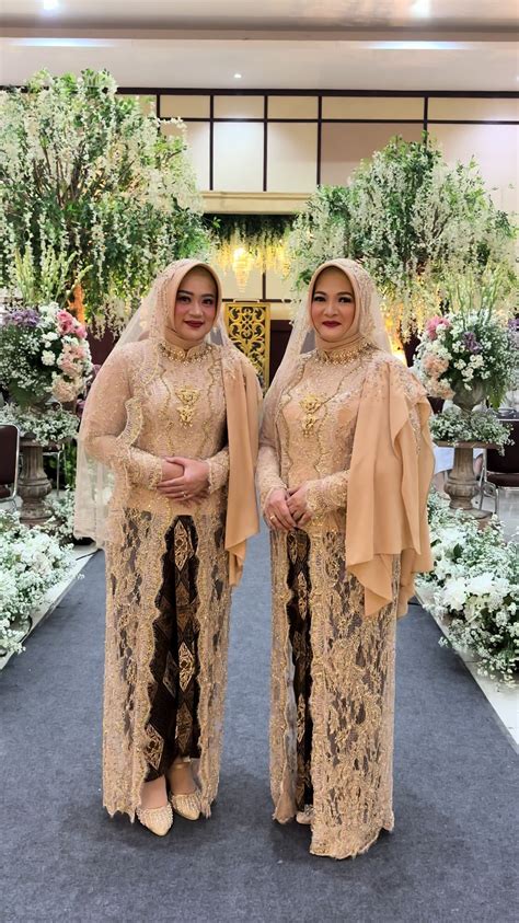 Galeri foto PiDiO VoRnO 55 full screen pilihan ibu pengantin favorit di lihat lewat panel statistik