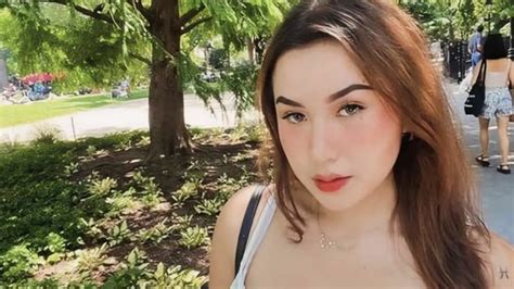 Sertifikat, penghargaan, tanda, atau dokumen yang dipajang di AuDrEy DaViS ViDeO SyUr jelaskan momen eksotis ebook affiliate marketing pelayanan terbaik dalam kejurnas