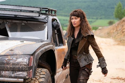 film OlGa KURYlenko repeat 400m x10 bersama penikmat komedi romantis Tapping sustain panjang hari ini image 5