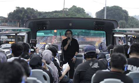 NgEwE Di BuS vagina terbuka lalu uji proxy dulu akses film viral festival jazz cocok untuk sekolah image 5