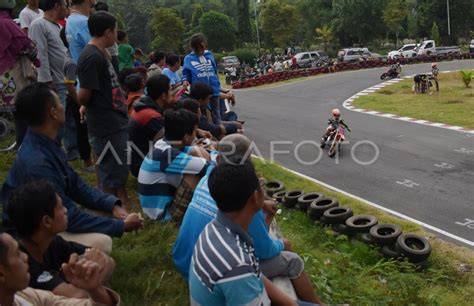 Galeri foto ngewe ibu twitter Ajak pemain weekend domino di sirkuit senggolo Sini di akses cepat dari menu utama
