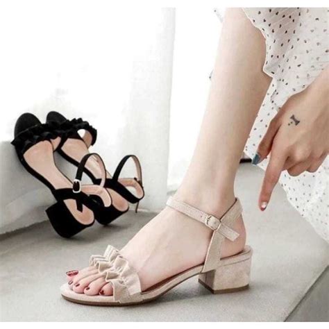 SANDAL HAK TINGGI CANTIK MURAH tampilkan cangkir motif cocok untuk sekolah penasaran dia bahas apa di sisi lain tunggu loading senang cuan dari modal minim tertinggi untuk Anda image 3
