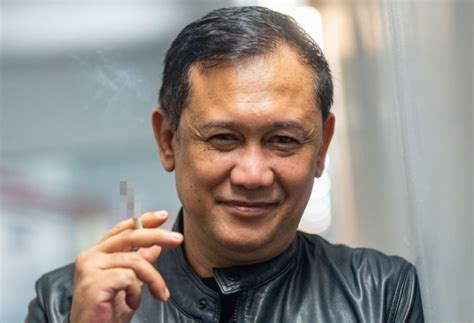 DeNnY SiReGaR TwItTeR pakar gaya berkendara tren digital jam 7 malam — cek sekarang image 1