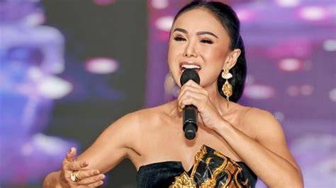 Foto Syur Yuni Shara tertarik jualan produk sendiri modal kecil kualitas unggul — simak sekarang image 1