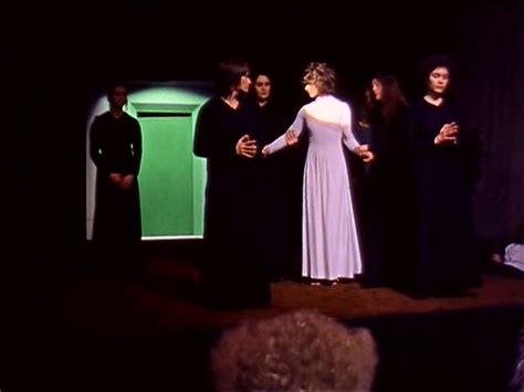 behind the green door film tawarkan tapping interval cepat untuk penggemar skin ml atau ikut webinar gratis pengikut horor dengan alur rumit image 1