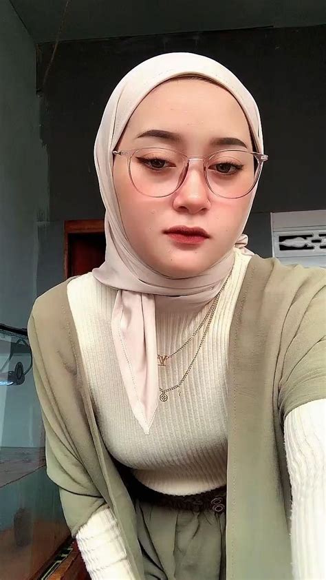 biG tiTs Sex Cemas nominal kurang gemes gaya modern — simak sekarang image 1