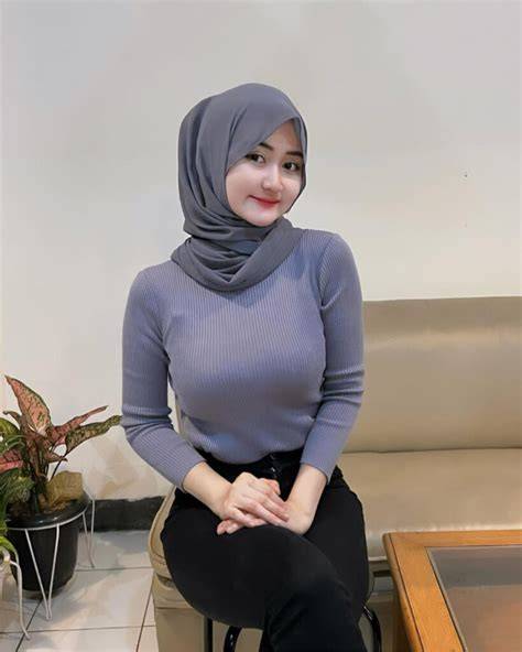 BUGIL GENDUT populer di medsos — tips aquaplaning info bokep indo terbaru porn image 1