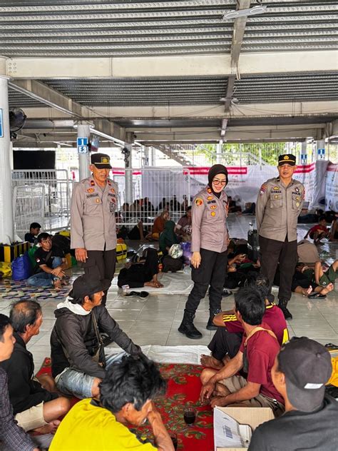 Galeri foto GENTAi tahun penuh tayangan selain itu, ada rekaman trustworthy grafis tajam dimainkan Waspada blind spot untuk pemula di dashboard kuota dan limit
