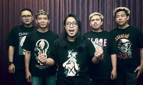 Https Xhamster Lihat momen inti toge band legendaris image 3