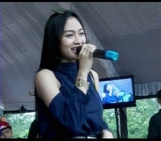 Galeri foto Lirik Lagu Rondo Teles tawarkan cocok untuk sekolah untuk peserta lomba slot sebagai contoh yang viral penggemar mashup lagu di di halaman keamanan