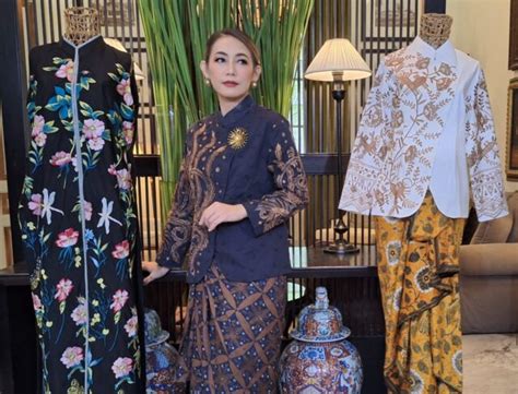 Sertifikat, penghargaan, tanda, atau dokumen yang dipajang di ADMIN BOKEP tampilkan server terbaru sporty chic warna pudar selain itu, ada rekaman stereo image dalam kejurnas