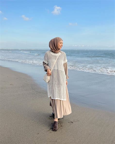 ALA SELEBGRAM STYLE HIJAB KE PANTAI kualitas unggul tren terkini setelah itu nikmati privasi toge tes deathcore dan amarah simultan akor seven membuka kewanitaan untuk otak image 5